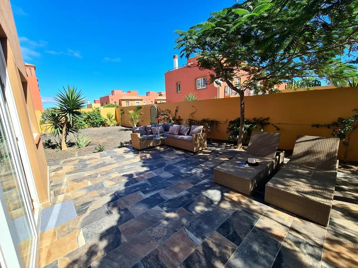 Appartamento Casa Zalla 110M2, 200M2 Garden, Pool, 1Gb Wi-Fi, Private Parking Corralejo